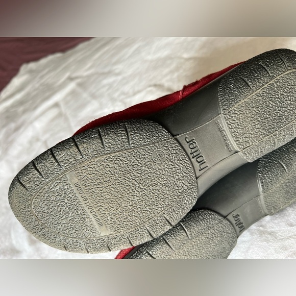 Hotter Whisper Stylish Red Suede Boots. Zipper. Like new. 71/2. - Picture 8 of 8